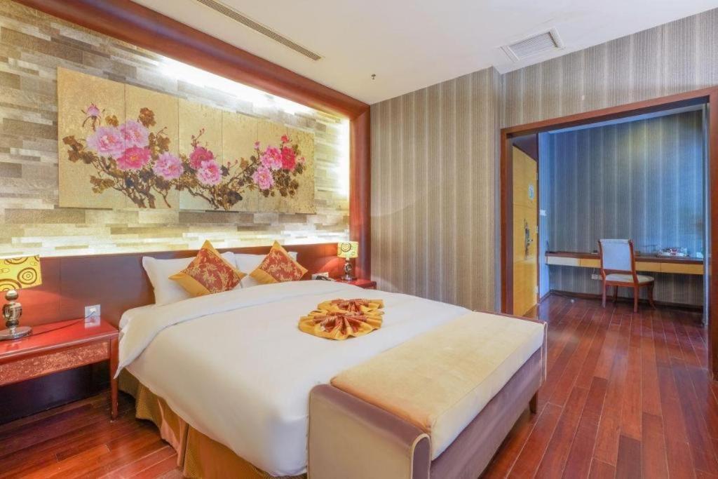 Suzhou Phoenix Hotspring Resort Zhangjiagang Extérieur photo